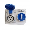 Presa CEE industriale interbloccato 2P + T 16A 230V 6H IP44 con interruttore AC 23A 10KA da incasso impermeabile blu