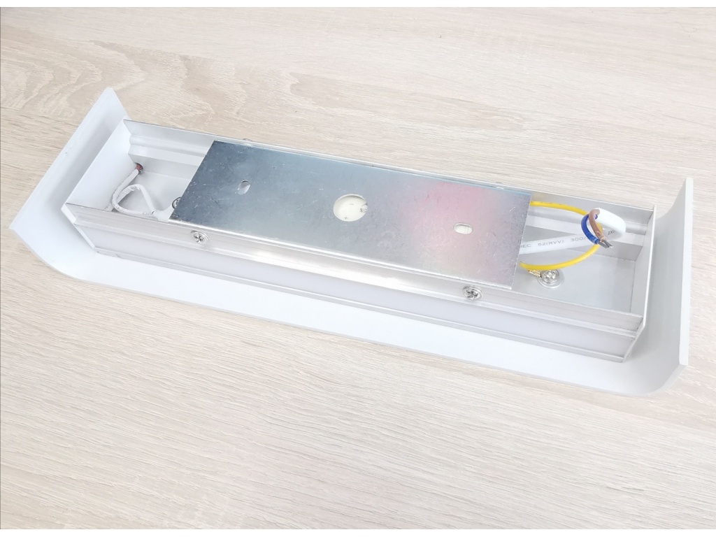 VT-821-W Lampada LED Da Muro Rettangolare 20W con Doppio Fascio Luminoso  Colore Bianco IP44